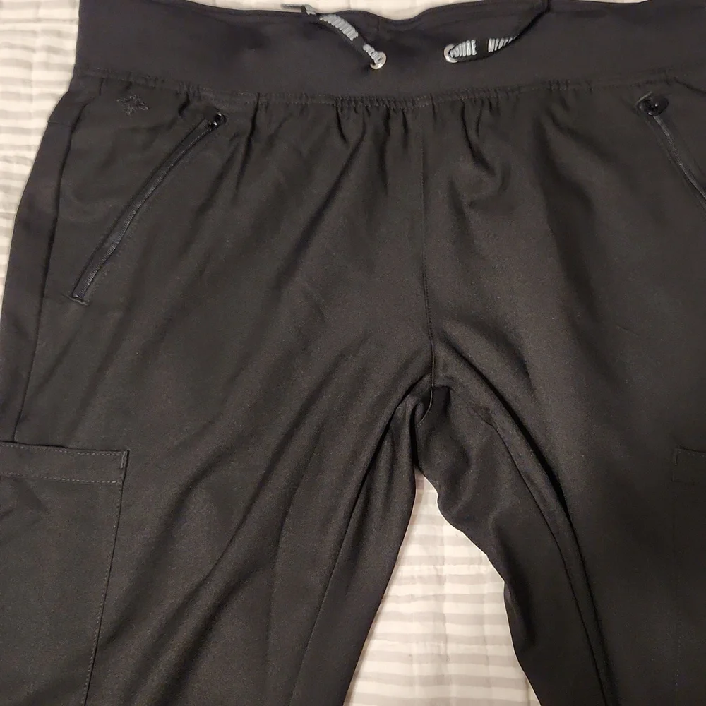 Med Couture Black Scrub Pants - Picture 2 of 5